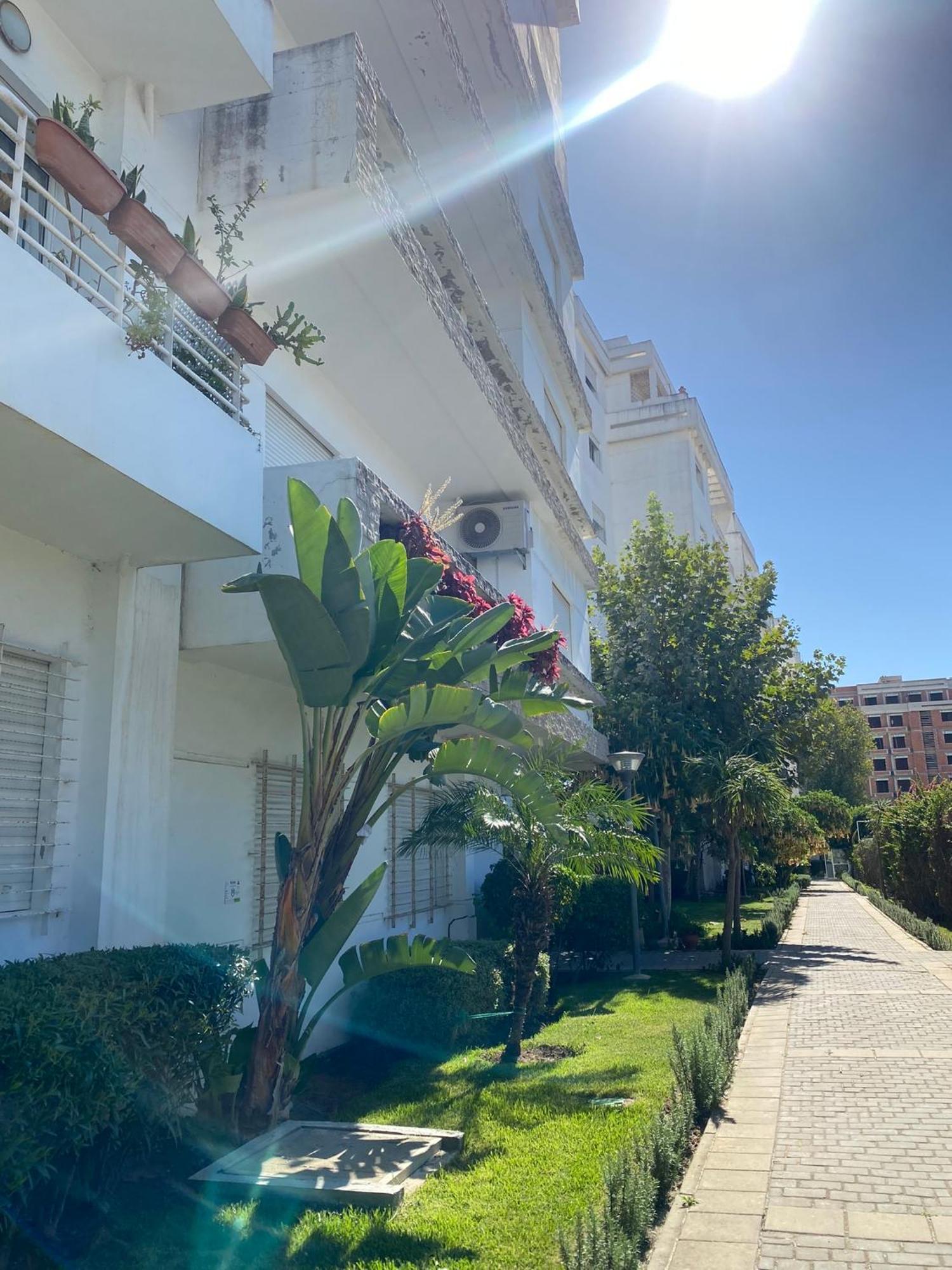 Moderne Appartement Met Tuin Танжер Экстерьер фото